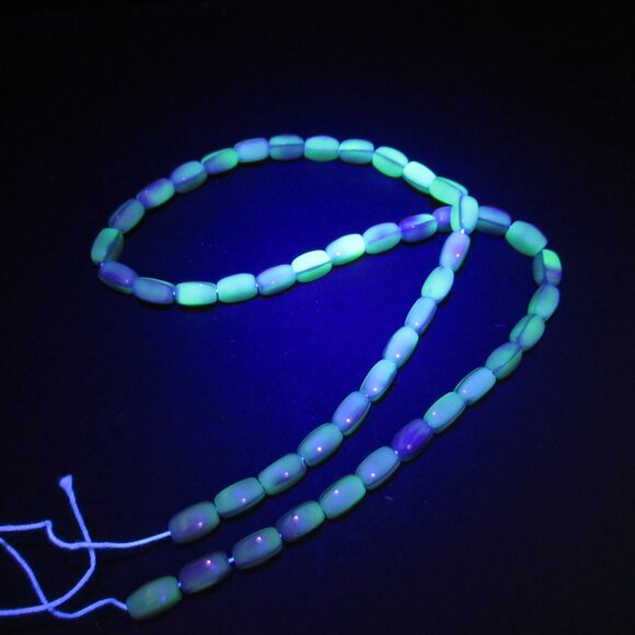 UG Czech beads - Picture 3 of 8